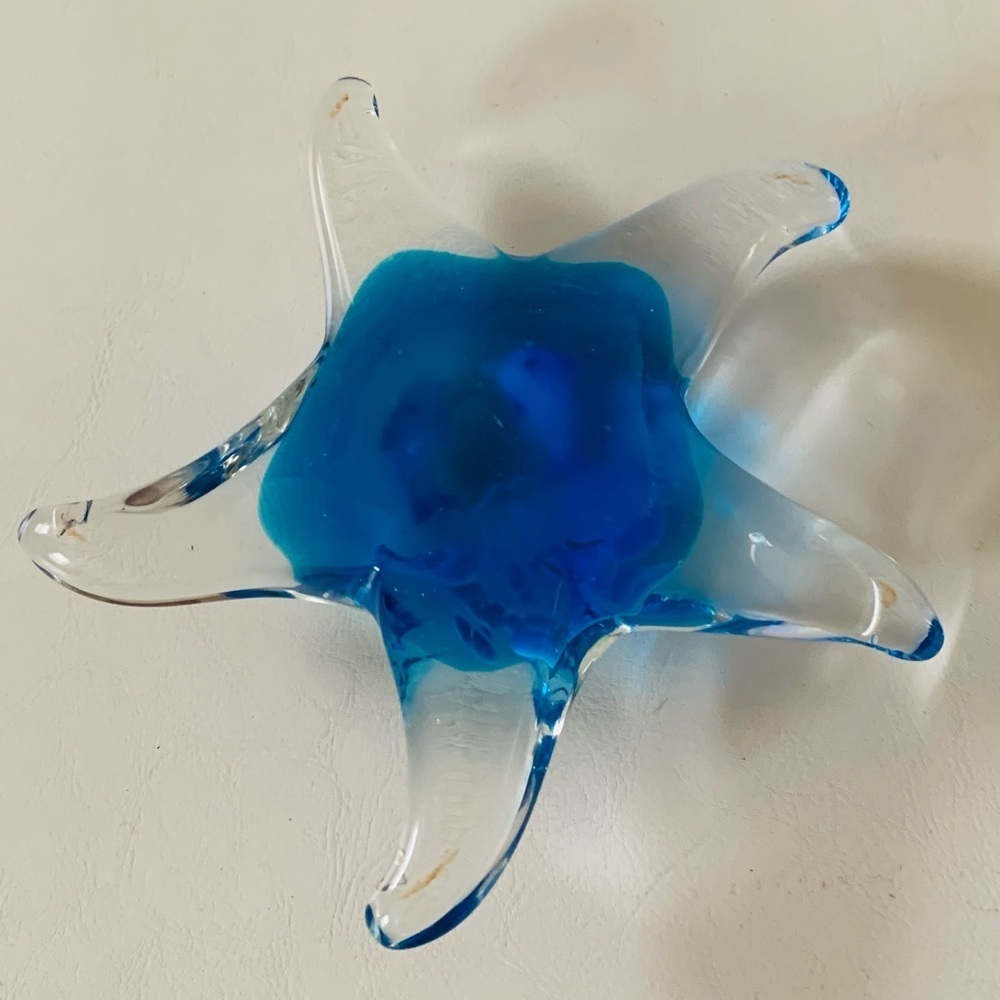 Paperweight - Picture 4 of 7